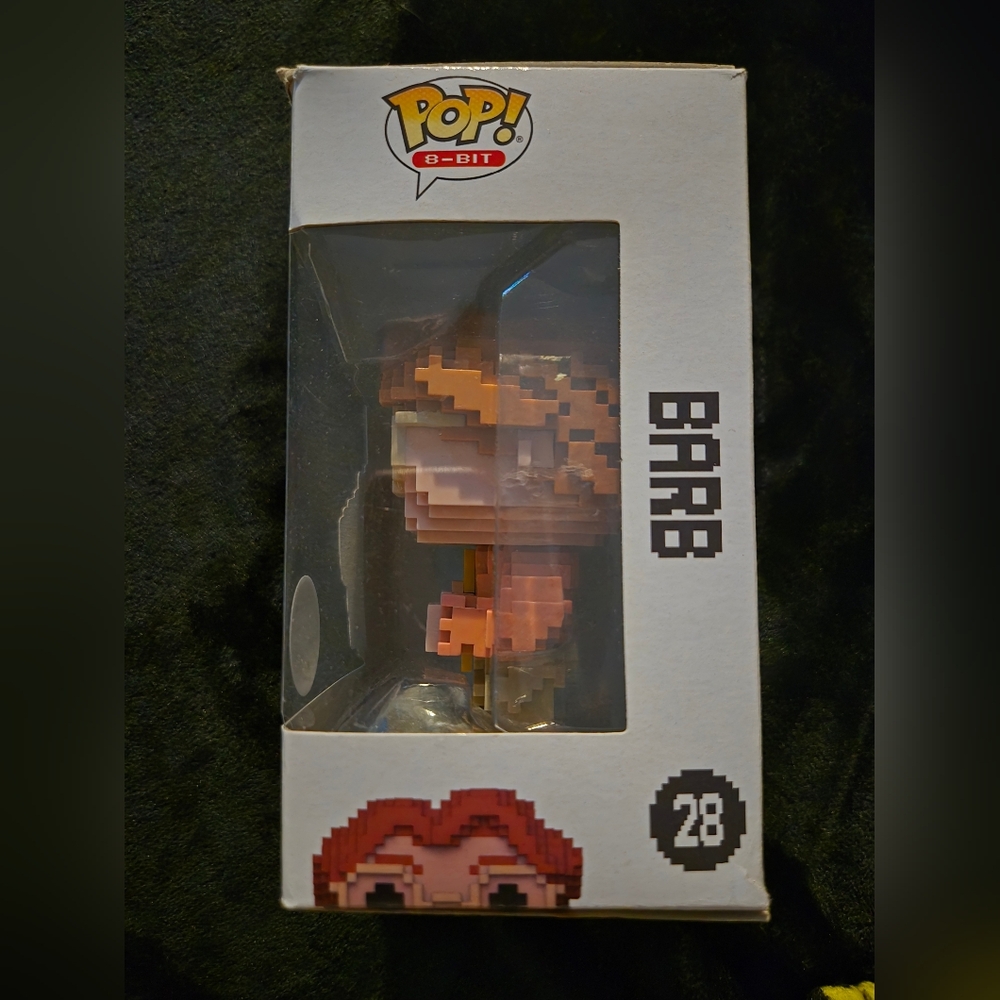 Stranger Things ~ Barb ~ Funko Pop!! 2018 Spring Collection Exclusive! π©· - Picture 4 of 4